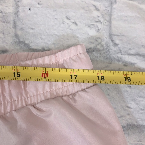 💰Bundle 3/$30 Reebok athletic shorts Light Pink/gray Dri-Fit Size Large Layered - Picture 7 of 14